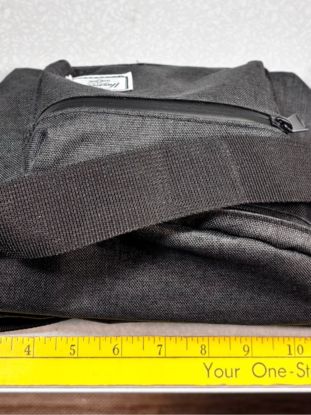 Herschel Supply Co. Black Mini Waist Fanny Pack NWT - Picture 5 of 11
